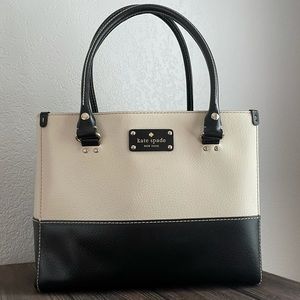 Kate Spade Black and Cream Handbag